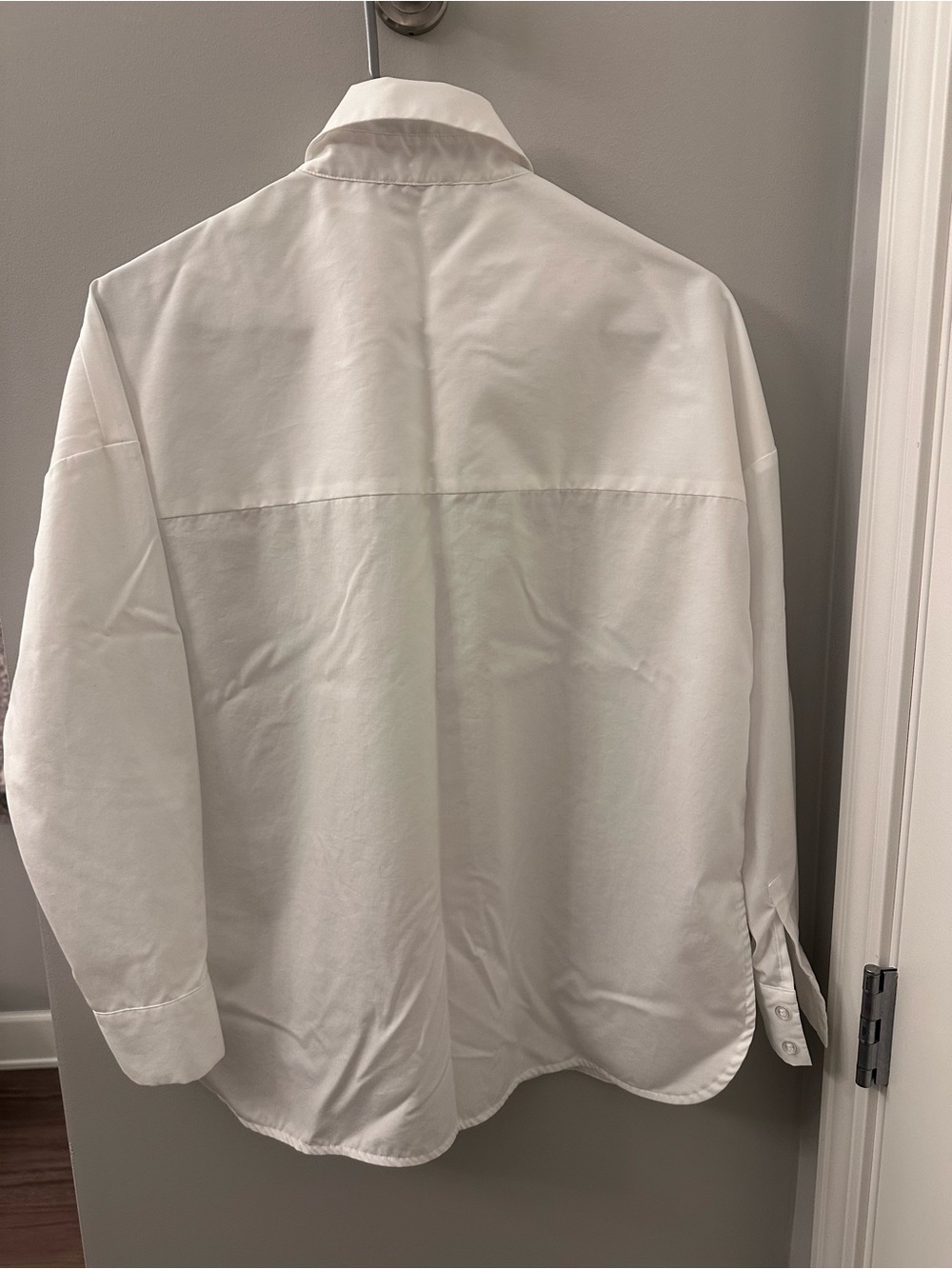 White Women’s Cotton Button-Front Blouse XS